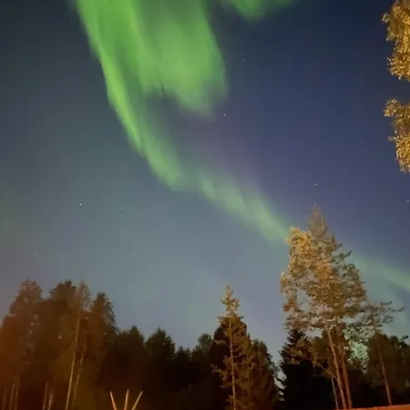 Aurora Riverside Lodge, Sauna, Near Arctic Circle * רובניימי